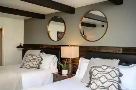 Shell Beach Inn - 33