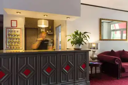 The Originals Boutique, Villa Montpensier, Pau (Inter-Hotel) - 1