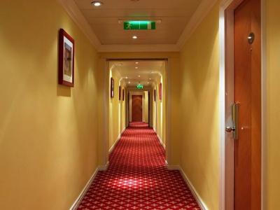 Lancaster Gate - 12