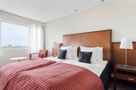 Best Western Plus Airport - 131