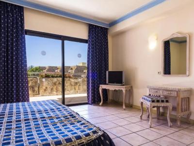 Apartamentos BlueBay Beach Club - 33