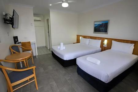 Reign Inn - 54