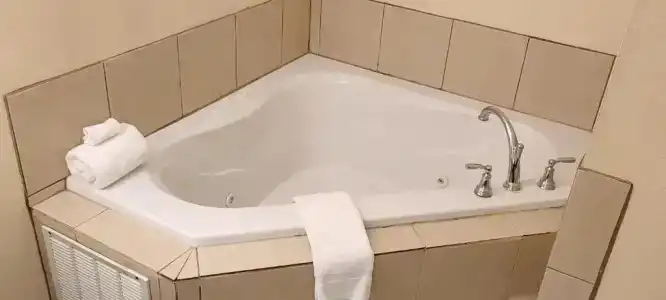 Home Inn & Suites - 31
