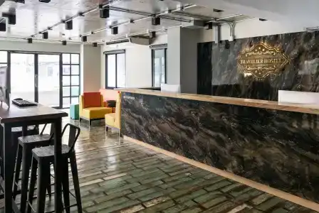 Travelier Hostel - 6