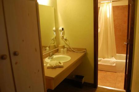 Days Inn and Suites by Wyndham Downtown-University - 21