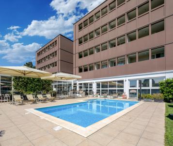 Best Western Plus Farnese - 19