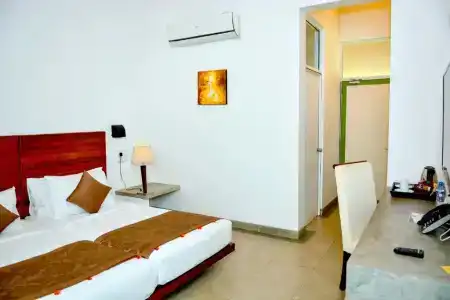 Amaranthe Bay Resort & Spa - 58