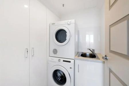 Ultiqa Beach Haven On Broadbeach - 75