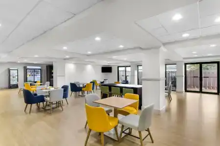 Comfort Suites Austin Airport - 31