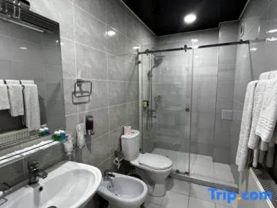 Ohu Palace - 108