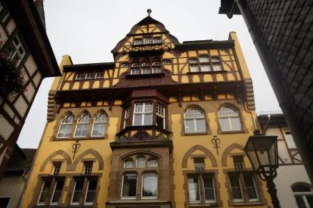 am Markt - 35