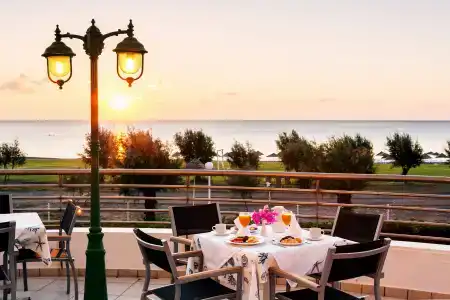 Blue Sea Beach Resort - 28