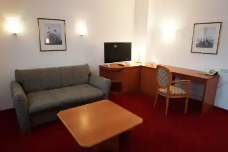 Kaiserhof Deluxe - 86