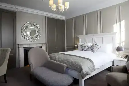 Vanbrugh House - 36