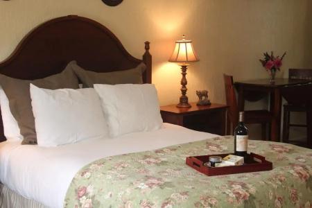 Hillwinds Inn - - 25