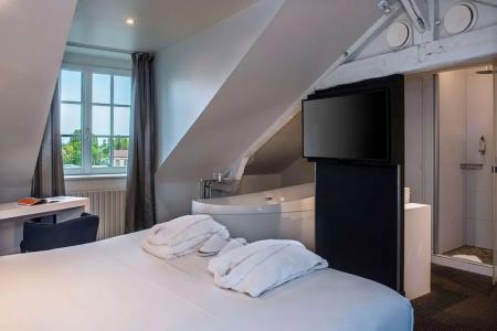 Best Western Le Cheval Blanc -Centre- Vieux Port - 156