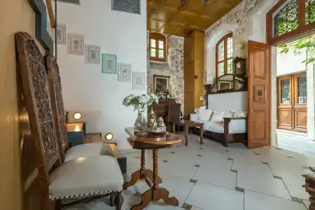 Avli Lounge - 1
