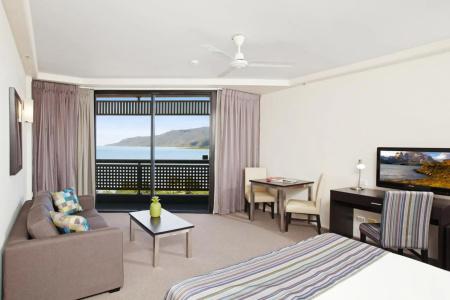 Rydges Esplanade - 45