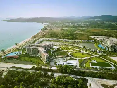 Mövenpick Resort Waverly Phu Quoc - 1