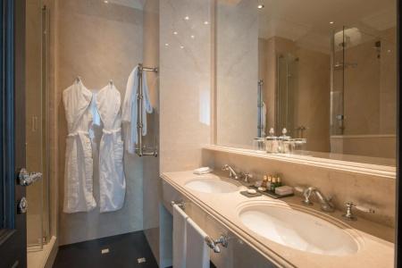 de la Ville - Small Luxury Hotels of the World - 9