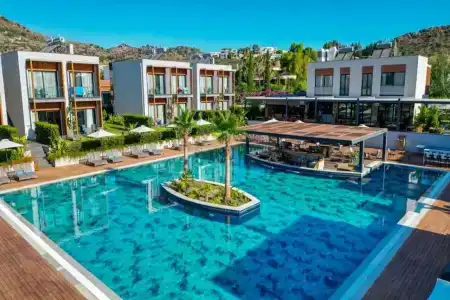 Celeste Bella Luxury & Spa - 12