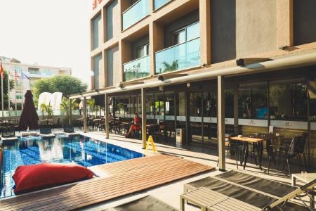 Laren Sea Side Spa - 15