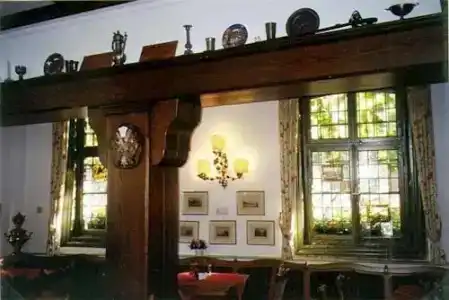 zum Goldenen Löwen - 1