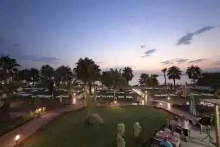 Venessa Beach - 22