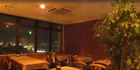 Famy Inn Makuhari - 11