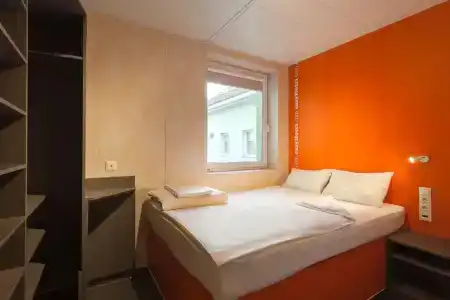 easyBudapest Oktogon - 20