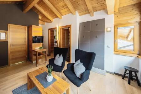 SIMPLE but EXCELLENT - 113