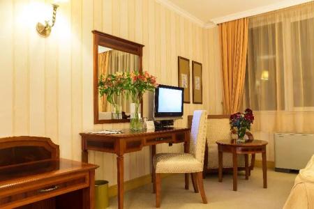 Romance & Family Suites - 50