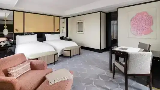 The Peninsula - 40