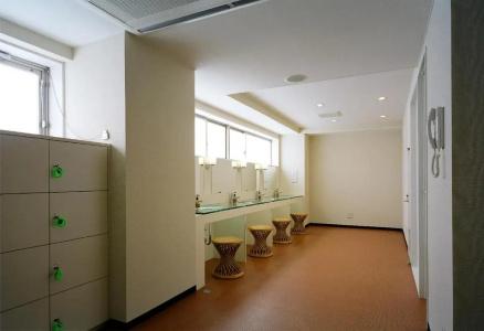 Inside Numazu Inter - 25