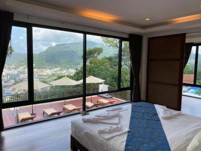 Sunset Bay View Phuket - 44