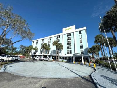 Onyx Miami Airport - 24