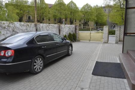 Gogol Park Rooms - 104