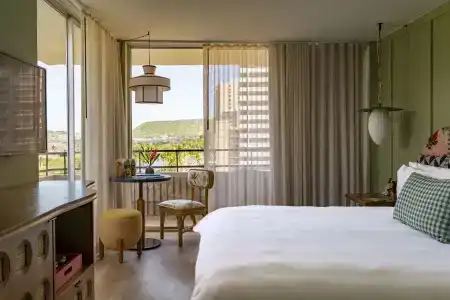 Waikiki Sand Villa - 50