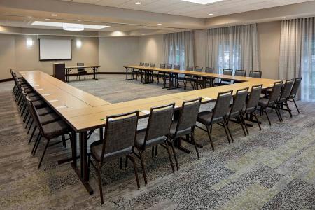 Courtyard by Marriott Fort Lauderdale North/Cypress Creek - 16
