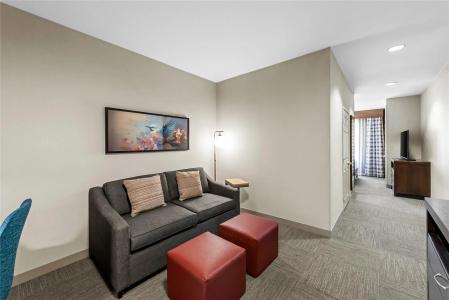 Hilton Garden Inn - 69