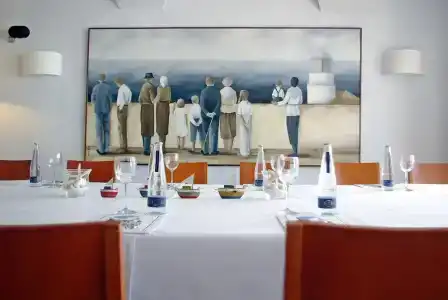 El Far Restaurant - 15