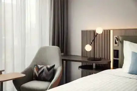 Courtyard By Marriott - 48