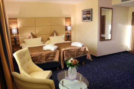 Grand Empire - 4