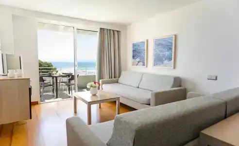 Ivory Playa Sports & Spa - 12