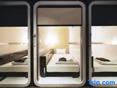 First Cabin Midosuji Namba - 42