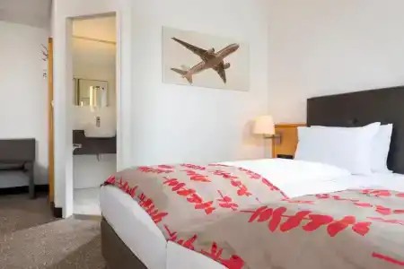 Holiday Inn Frankfurt Airport - Neu-Isenburg, An Ihg - 63