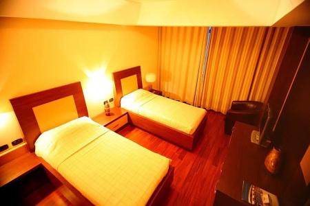 Vlora International - 27