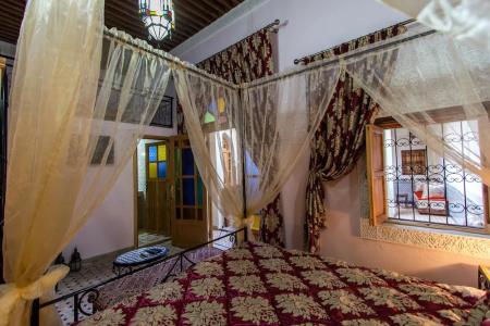 Riad Taryana - 63