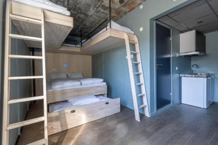 Hotell - 72