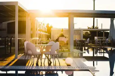 Crystal villas & suites - 9